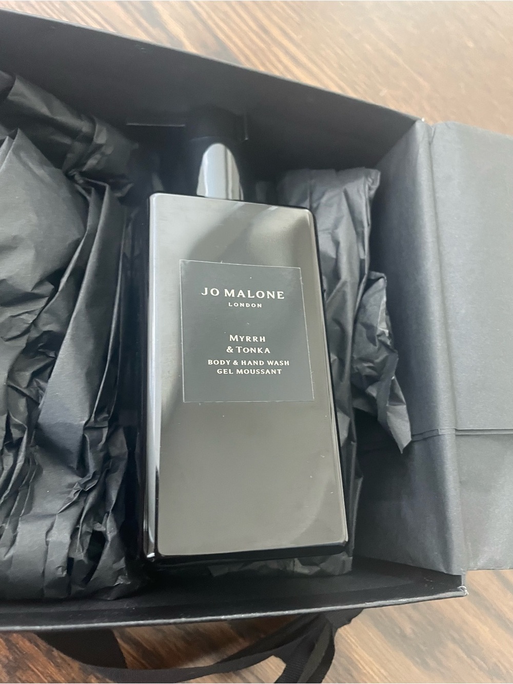 Jo Malone Myrrh & Tonka Black Bottle Body & Hand Wash
